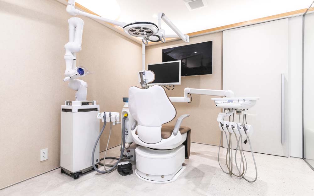当院は厚生労働省より「かかりつけ歯科医機能強化型歯科診療所」「歯科外来診療環境体制」に認定されています